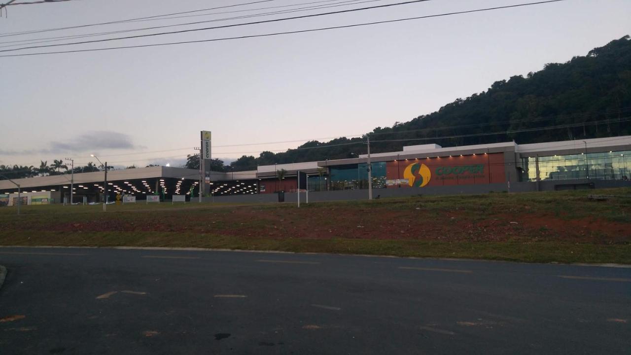 Apartamento Inteiro 2 Quartos Mobiliado Jaraguá do Sul Εξωτερικό φωτογραφία
